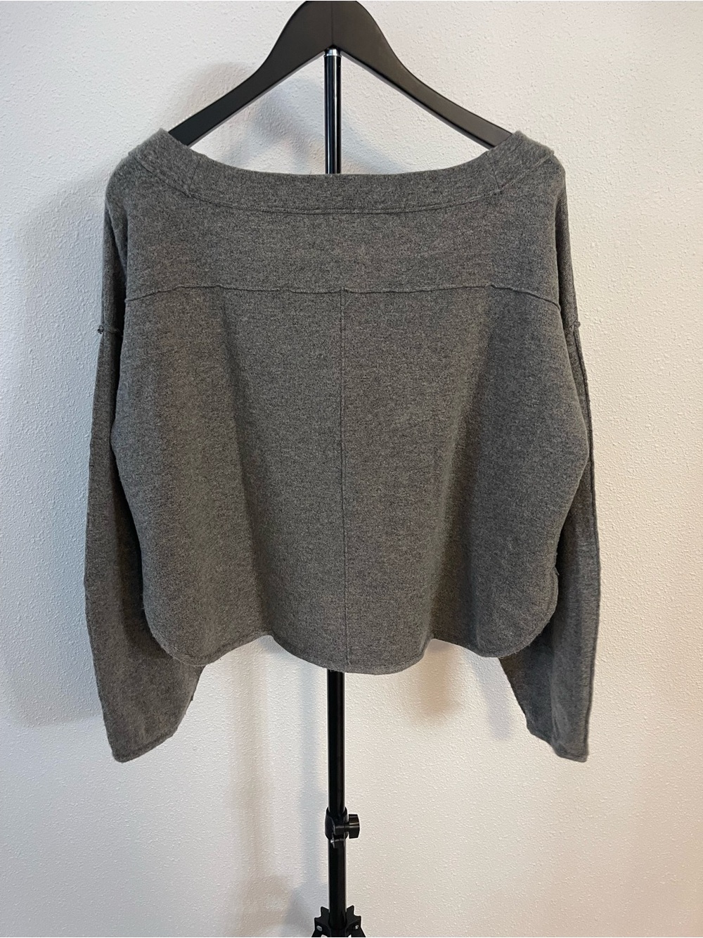 NWOT Free People Sweater - Picture 4 of 7
